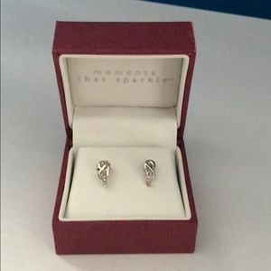 Helzberg 1/10 ct. Diamond Earrings
